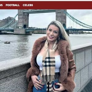 Andressa Urach foi destaque no tabloide britânico The Mirror. 'Fiquei em agonia após o sexo - médicos disseram que isso é raro', dizia a manchete do veículo estrangeiro
