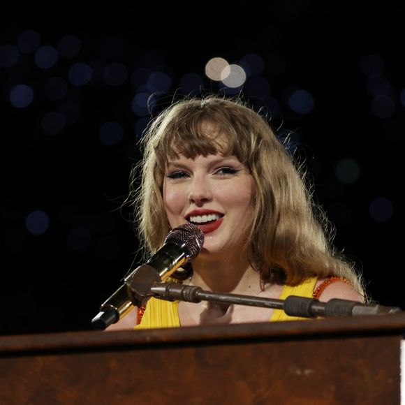 Entre términos expostos publicamente e letras emocionais, Taylor Swift virou símbolo contemporâneo de sentimentos que Freud já analisava no século passado