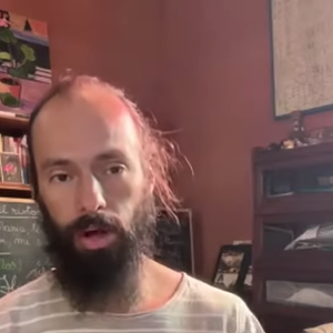 Ex-marido de Mariana Maffeis, Badarik González disse que uma decisão judicial o impede de ver Varuna e Hima e pediu compaixão em meio à disputa familiar