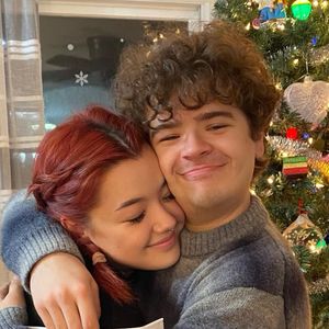 Gaten Matarazzo tem um relacionamento sólido fora das câmeras com Lizzy Yu