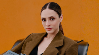 Entrevista | 'Elegância e conforto não são opostos', garante Isabelle Drummond sobre seu estilo longe da TV; atriz de 'Coração Acelerado' elege os 2 itens mais necessários nos looks diários