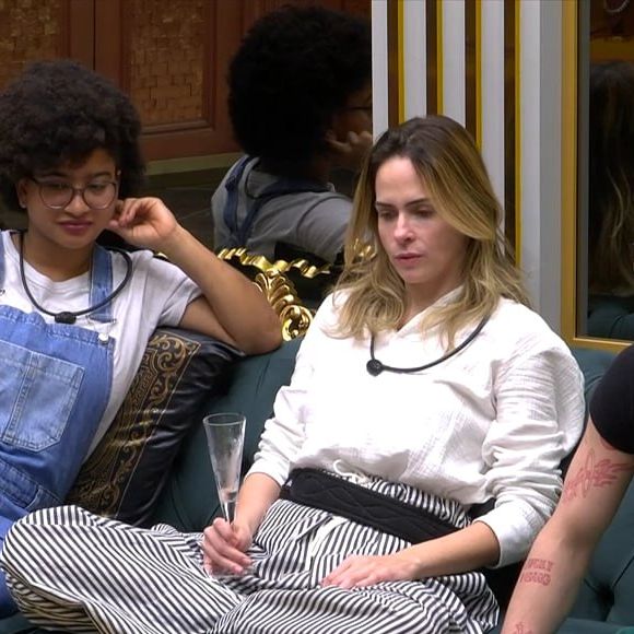 Reta final do BBB 26: Ana Paula Renault dispara na enquete, com Milena e Juliano Floss completando o Top 3