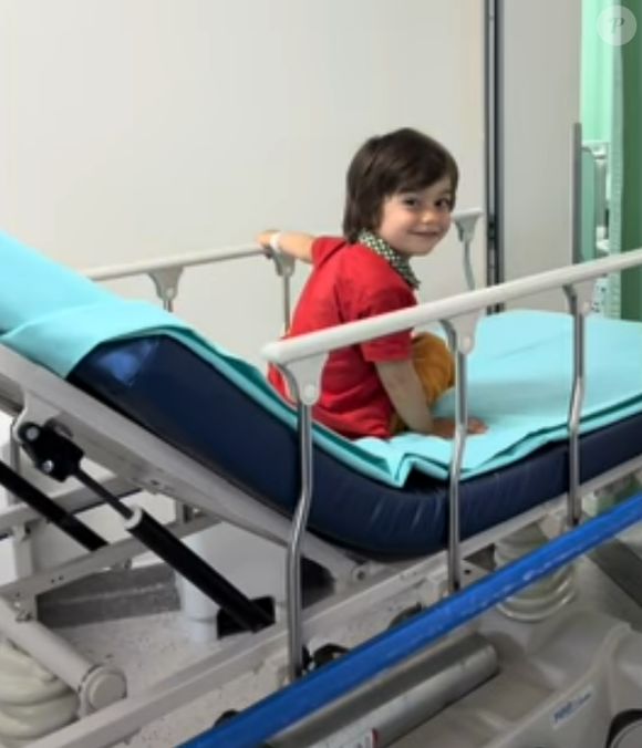 Procedimento delicado: broncoscopia sob anestesia geral foi necessária para a retirada do objeto