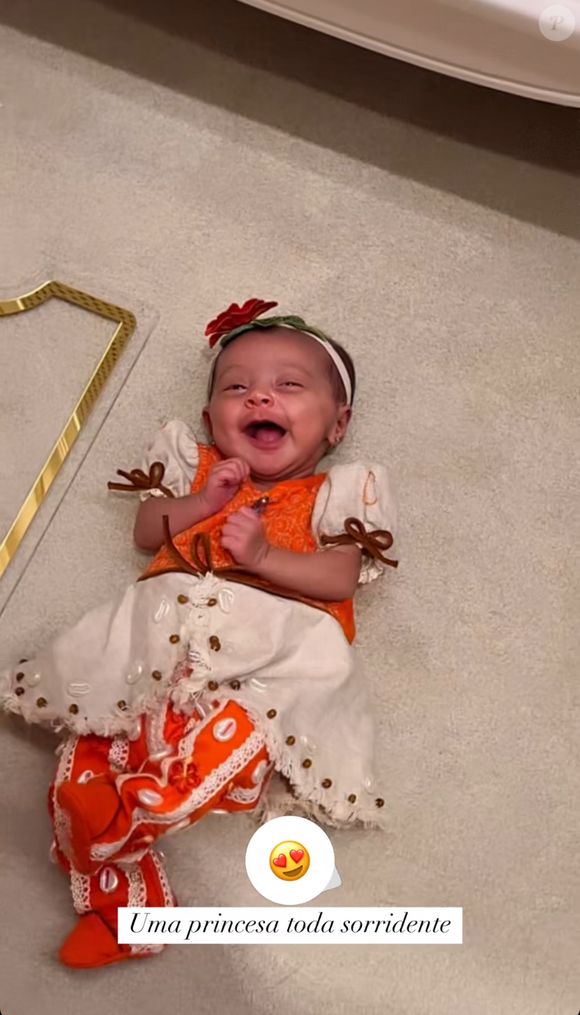 Filha de Zezé Di Camargo e Graciele Lacerda se vestiu de Moana em primeiro mesversário