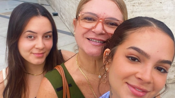 Mel Maia e a mãe mantinham contato, embora rumores apontassem o contrário: Débora Maia chegou a acusar a filha famosa de 'ingratidão'