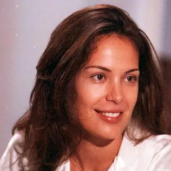 Carolina Ferraz interpreta a vilã Paula em 'História de Amor' da TV Globo.