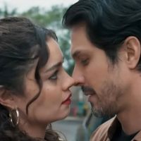 A psicologia explica como funciona o Método do Triângulo, que ajuda a seduzir outras pessoas