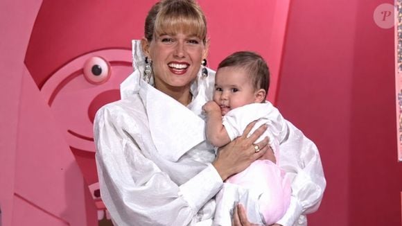 Lua Blanco apareceu pela primeira vez na TV Globo no colo de Xuxa Meneghel, em programa de 1987