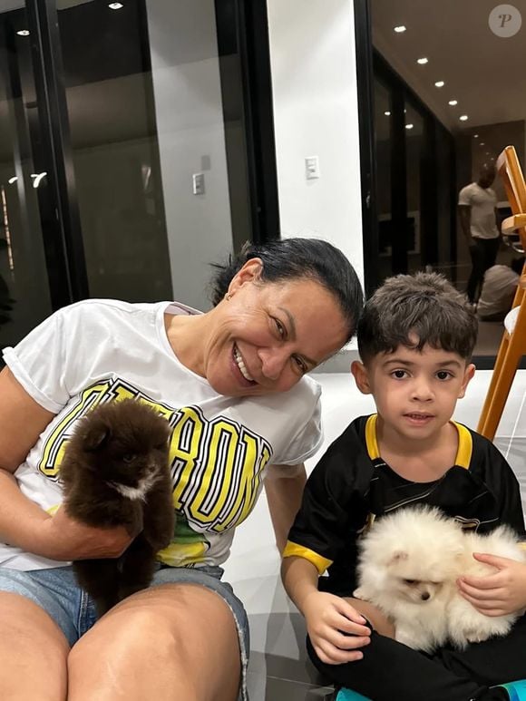 Léo, filho de Marília Mendonça, é portador de diabetes tipo 1.