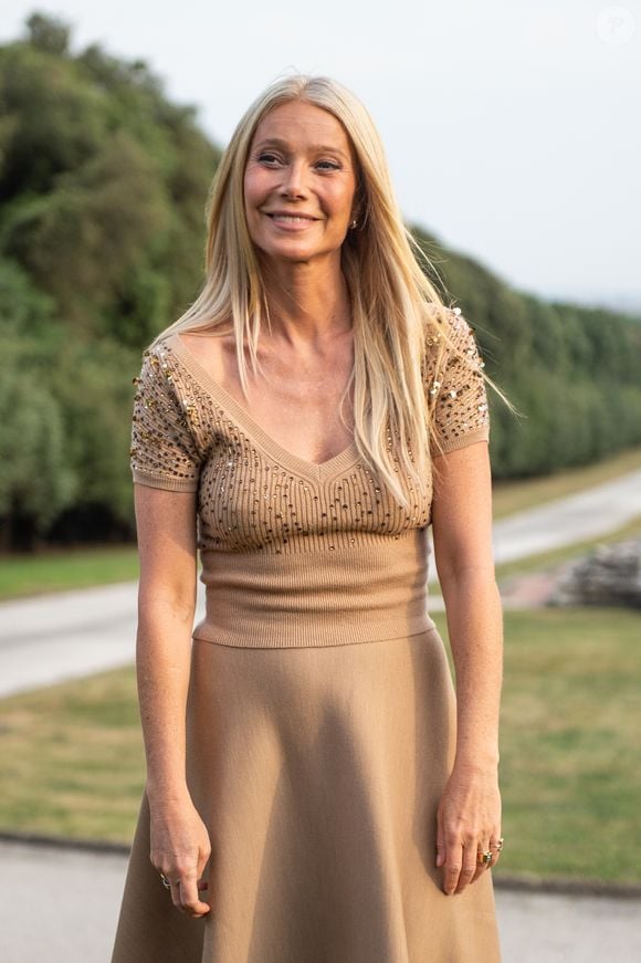 Aos 53 anos, Gwyneth Paltrow celebra aniversário deixando para trás a dieta paleolítica e adotando uma rotina mais leve e prazerosa