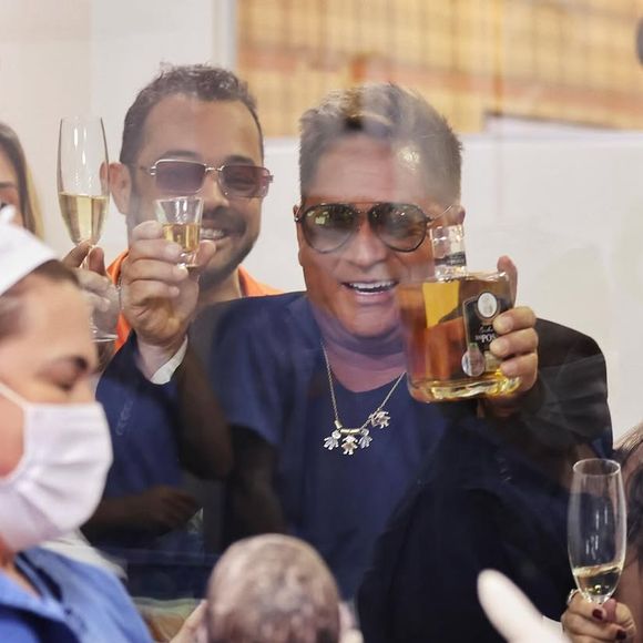 Virginia compartilhou várias fotos ao lado do ex-sogro, Leonardo: 'Realmente meu amor por você continua o mesmo e continuo aqui te desejando as melhores coisas do mundo'