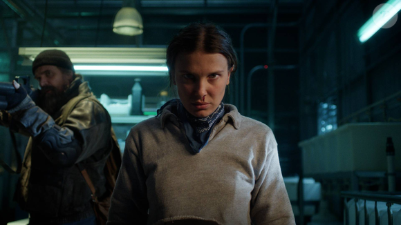 O final de Stranger Things não confirma se Eleven está viva ou morta, mas explica por que ela não poderia seguir com os amigos. Veja o que dizem os criadores e como a série constrói esse adeus