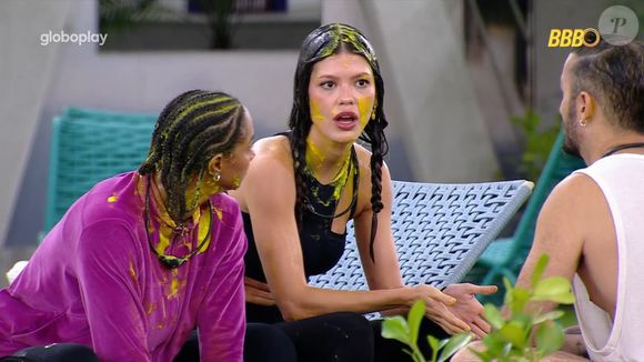Vitória Strada se justificou para Aline, que ficou zangada com a aliada no 'BBB 25'