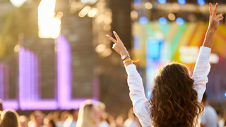 Qual é o melhor perfume para usar no Lollapalooza e ficar cheirosa o festival inteiro?