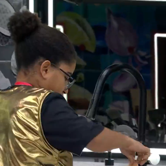 De acordo com a médica nutróloga Dra. Marcella Garcez, diretora e professora da Associação Brasileira de Nutrologia (ABRAN), o risco existe e não é pequeno