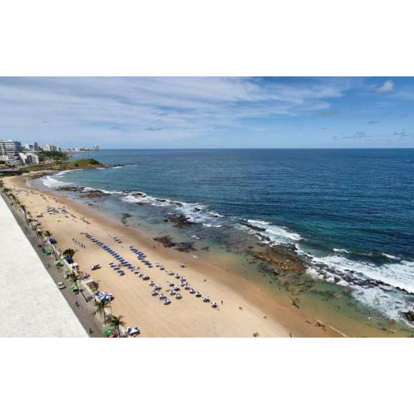 Wagner Moura, indicado ao Oscar 2026 por 'O Agente Secreto', mora em luxuoso apartamento com vista para o Farol da Barra, em Salvador