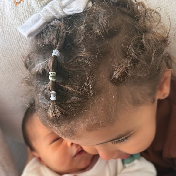 Bruna Biancardi e Neymar são pais de Mel e Mavie - jogador tem ainda outros dois filhos: Davi Lucca e Helena