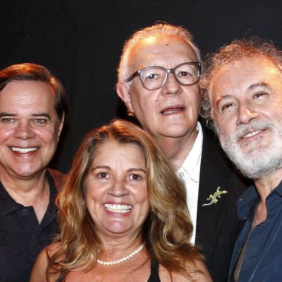 Tássia Camargo com Ney Latorraca; ator faleceu aos 80 anos em 26 de dezembro de 2024