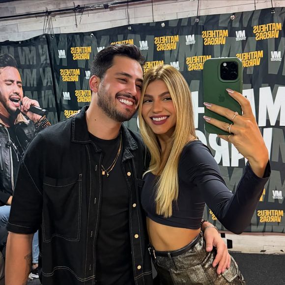 Hariany Almeia namora Matheus Vargas, filho de Leonardo.