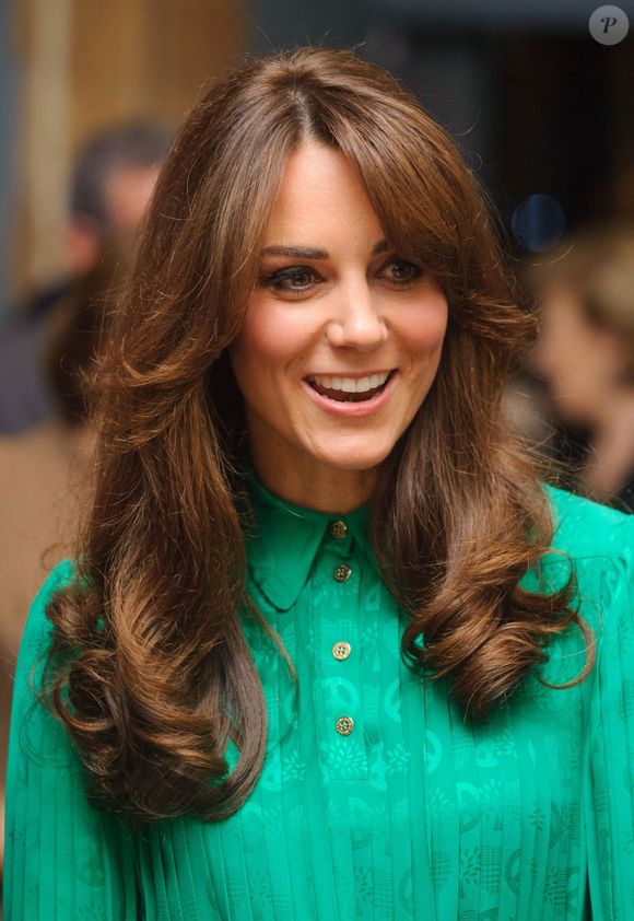 Depois, Kate Middleton chamou a atenção por conta do corte de cabelo, realizado pelo seu cabeleireiro favorito, Richard Ward