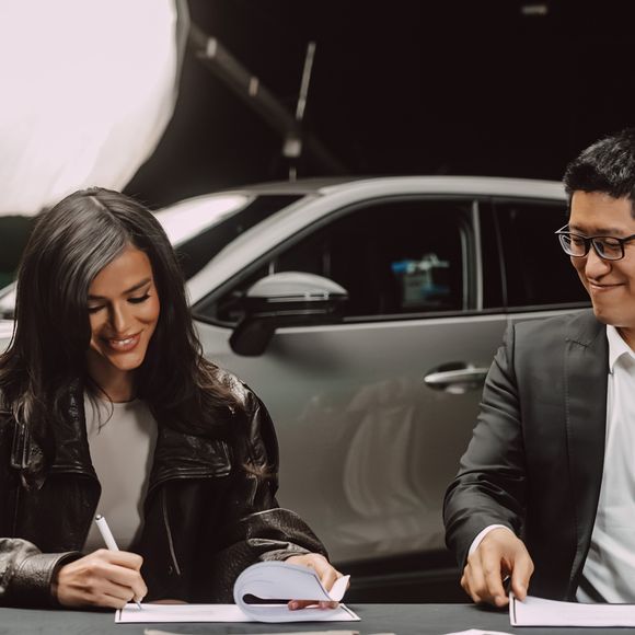 Bruna Marquezine também enalteceu a parceria com a marca: ‘Quando recebi o convite da Omoda, entendi que era mais do que uma campanha’