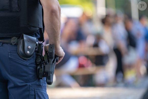 A polícia encontrou o suspeito nesta quinta-feira (27), que acabou mostrando resistência e entrando em confronto