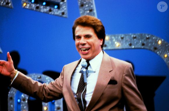 SBT usou estratégia de Silvio Santos nos anos 1980 para divulgar a estreia de 'The Voice Brasil'