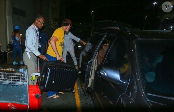 Após dias de descanso entre praias, sol e clima de romance em Alagoas, Bruna Marquezine e Shawn Mendes