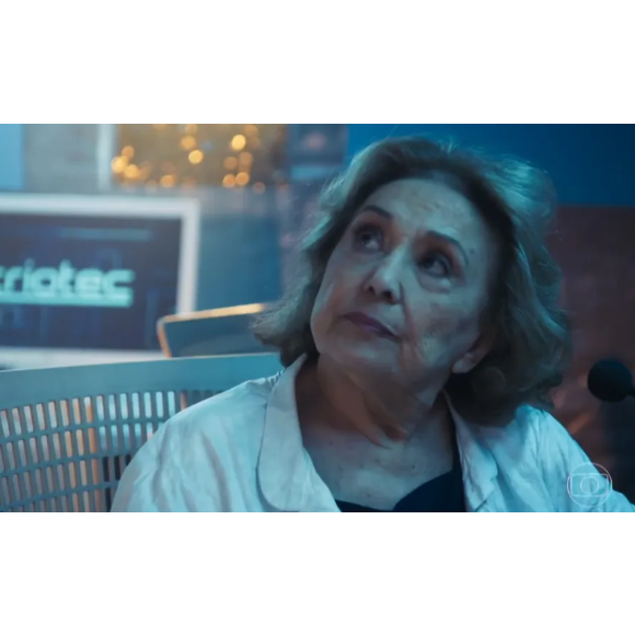 O último papel de Eva foi Drª. Petra em 'O Tempo Não Para' (2018 - TV Globo).