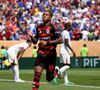 Wallace Yan fez terceiro gol para o Flamengo em jogo contra o Chelsea