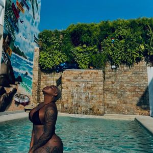 Jojo Toddynho já posou em vários cliques no seu perfil oficial no Instagram com várias fotos de biquíni.