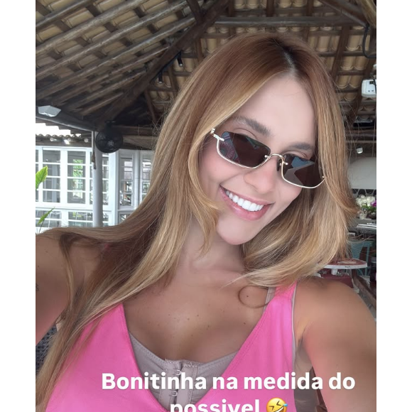 Virgínia organizou uma festa para José Leonardo com o tema 'festa na piscina' e publicou detalhes na web