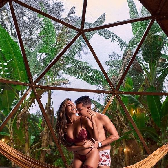 Casal do pornô, Fada Prazeres alerta que ‘uma boa marmita é aquela que respeita o casal acima de tudo’