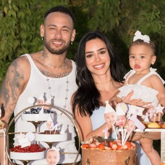 Grávida pela 2ª vez de Neymar, Bruna Biancardi admite ter perdido fé na família: 'Não acreditava mais'