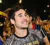 ' Comentários e julgamentos vêm de todos os lados e é impossível não se afetar. Por isso, aprendemos a preservar certas partes da nossa relação, resolvendo as coisas entre nós. Manter esse equilíbrio entre o público e o privado é essencial para a saúde do nosso relacionamento', disse Sabrina