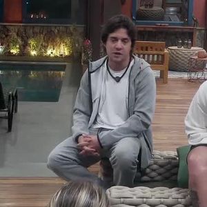 Intriga no ar! Peões de 'A Fazenda 17' apontam Gaby Spanic como a possível infiltrada da temporada