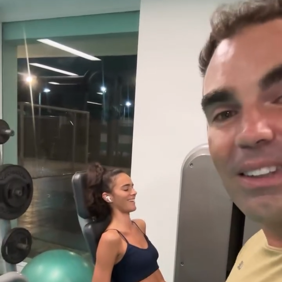 Personal trainer de Bruna Marquezine sobre rotina fitness da atriz: ‘Muito treino, muita dedicação, muito foco’