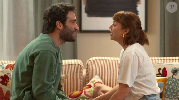 Afonso descobre que Solange (Alice Wegmann) está grávida.