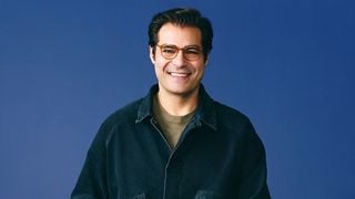 Entrevista | Aos 48 anos, e no elenco de 'Por Você', Thiago Lacerda revela os segredos de sua rotina de bem-estar e longevidade; ator é o rosto da Mr. Cat para o Dia dos Pais