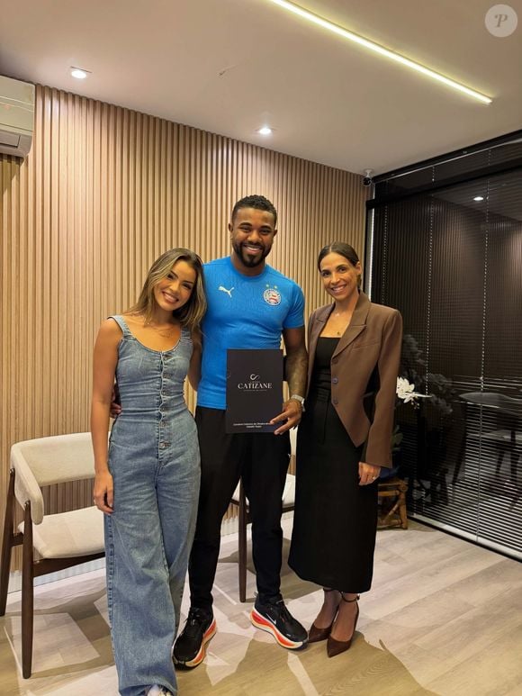 O casamento de Davi Brito e Emilly Araújo virou assunto nas redes sociais poucas horas após o anúncio da união. Uma influenciadora levantou uma possível polêmica envolvendo o campeão do BBB 24