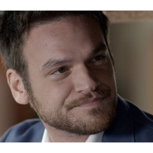 Pedro (Emílio Dantas) será assassinado por Melissa (Paolla Oliveira), no fnal da segunda fase da novela 'Além do Tempo'