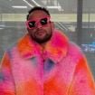 Neymar vira alvo de piada na web ao posar usando look rosa extravagante e com trilha sonora inusitada: 'Teria vergonha de postar isso'