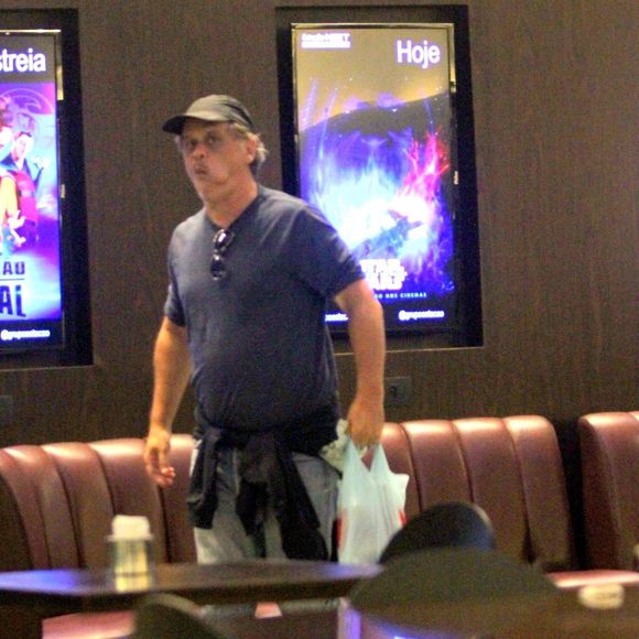 2020: Guilherme Fontes foi visto bem à vontade em um restaurante