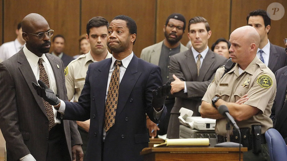 American Crime Story: O Povo Contra O.J. Simpson (Disney Plus) - Uma das séries mais aclamadas do gênero, reconta o julgamento de O.J. Simpson, um dos casos criminais mais midiáticos da história dos Estados Unidos.