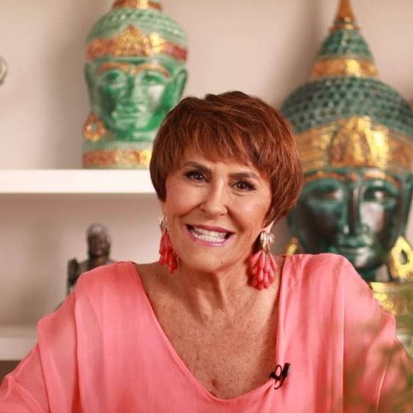 Márcia Sensitiva avalia que o craque está cercado de ‘espíritos das trevas’ e as múltiplas lesões são frutos de uma amarração