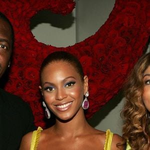 Aos 71 anos, a matriarca da família Knowles disse que uma dessas lições foi a importância de não perder mamografias.