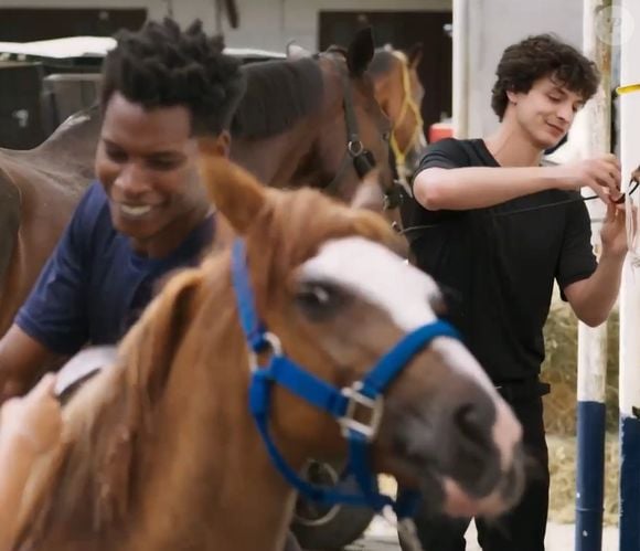 Breno Ferreira interpreta André, amigo próximo de Tiago em 'Vale Tudo 2025'