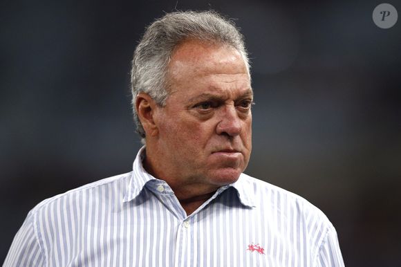 Abel Braga fez o comentário preconceituoso quando reclamava da blusa rosa dos atletas, utilizada nos campos como forma de apoio à campanha Outubro Rosa