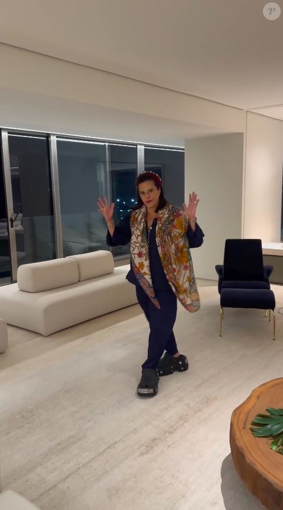 Narcisa Tamborindeguy virou praticamente embaixadora do Edifício Chopin por exibir seu apartamento em revistas e programas de TV