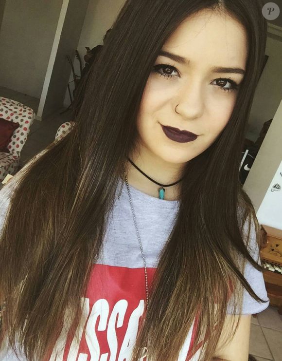 Apaixonada por makes, Viih Tube sempre gostou de aparecer produzida na web